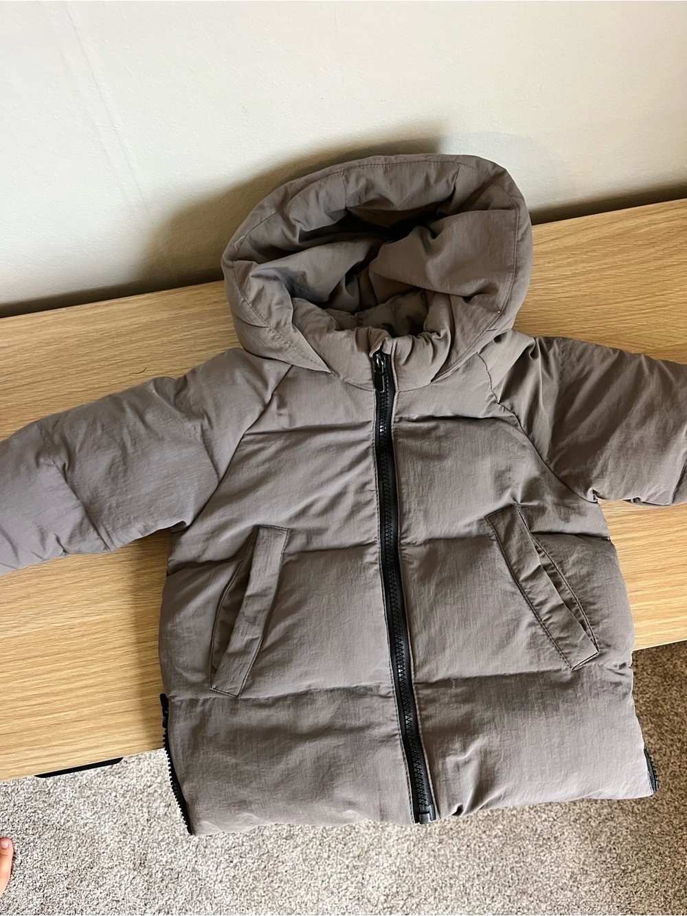 Zara Kids Hooded Puffer Jacket in Taupe Gray